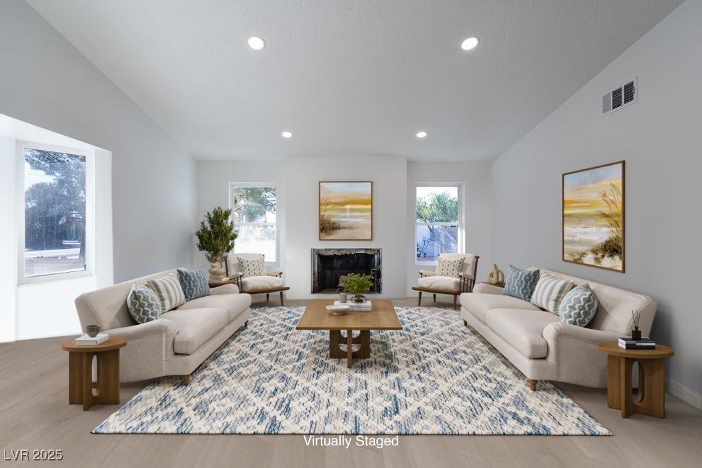 MLS #2699585 image #0