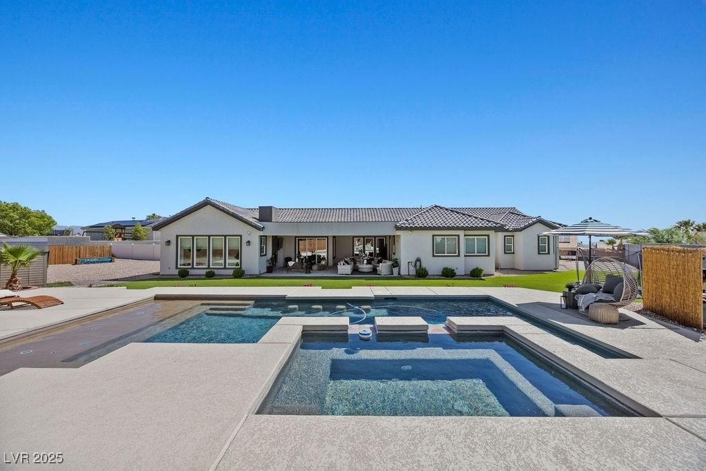 MLS #2699905 image #0