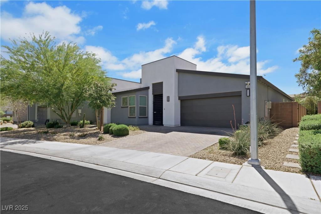 MLS #2700093 image #0