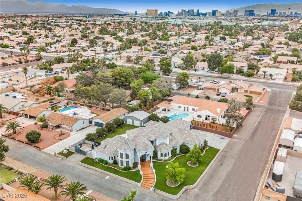 MLS #2700210 image #0