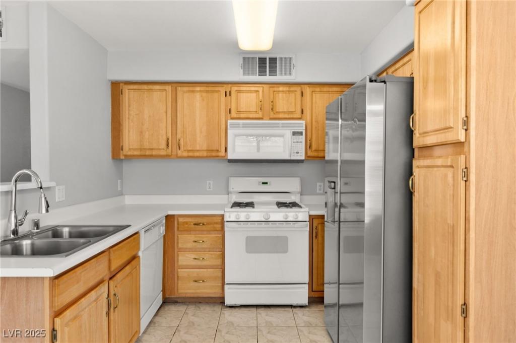 MLS #2700368 image #0