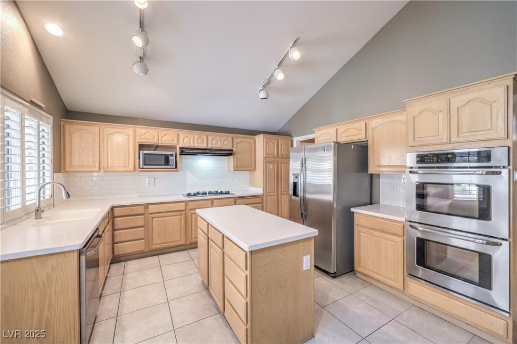 MLS #2701558 image #0