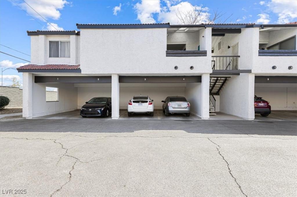 MLS #2701985 image #0