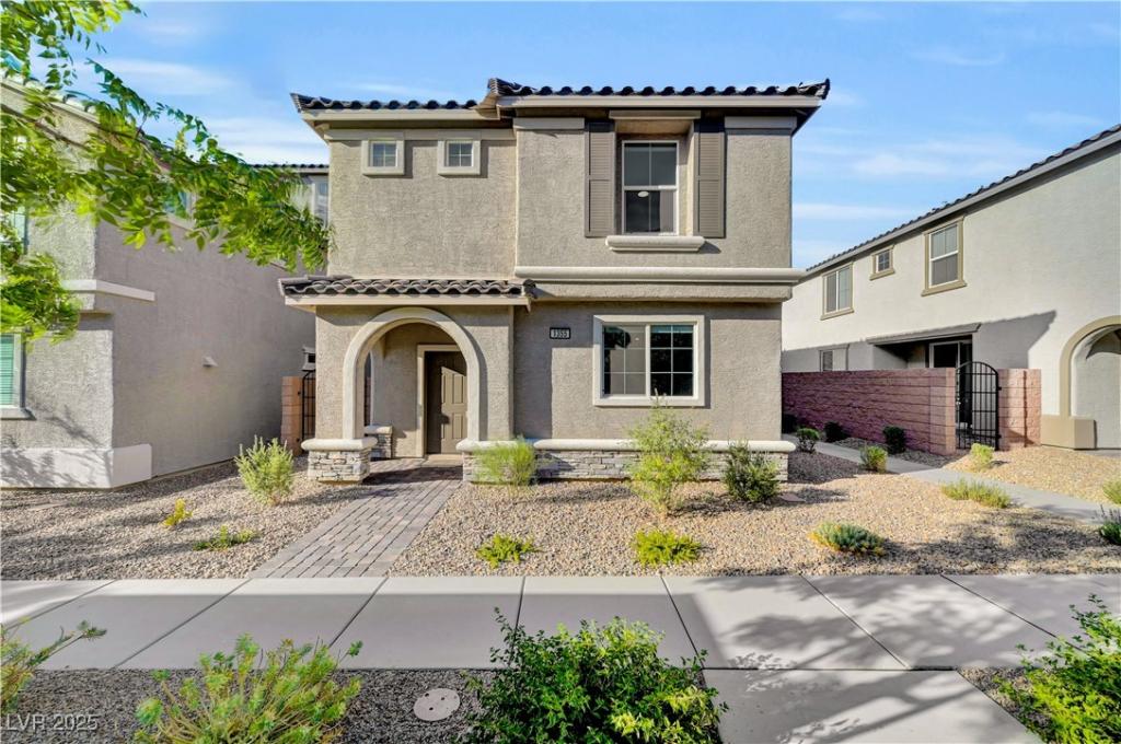 MLS #2702596 image #0