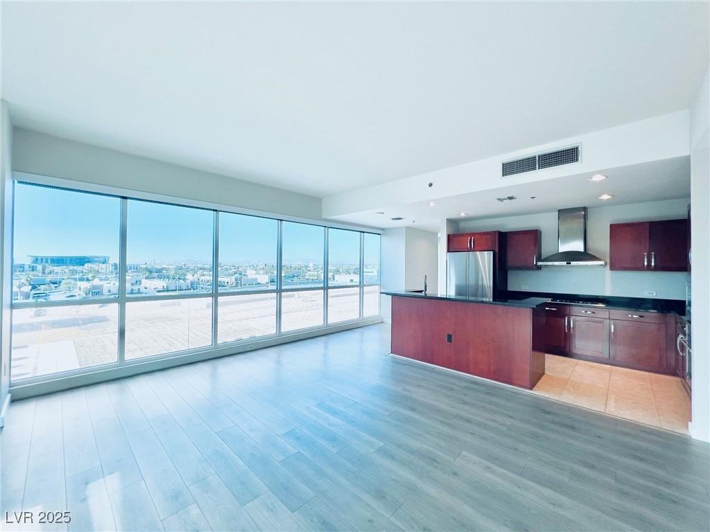 MLS #2702863 image #0