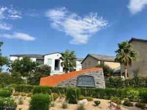 MLS #2703032 image #0