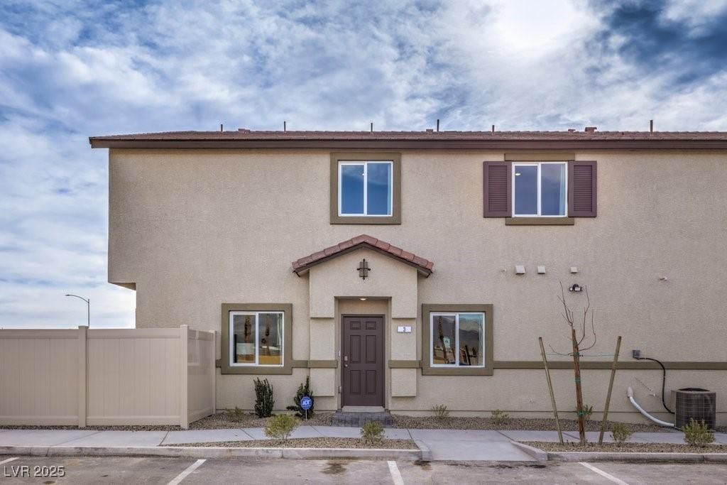 MLS #2703163 image #0