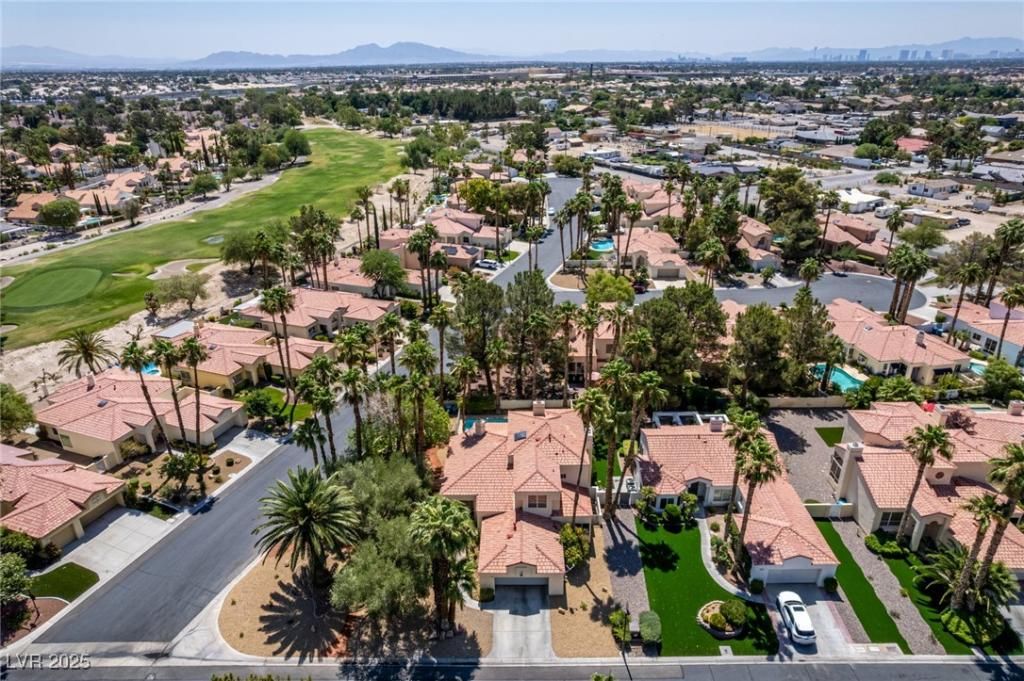 MLS #2703319 image #0