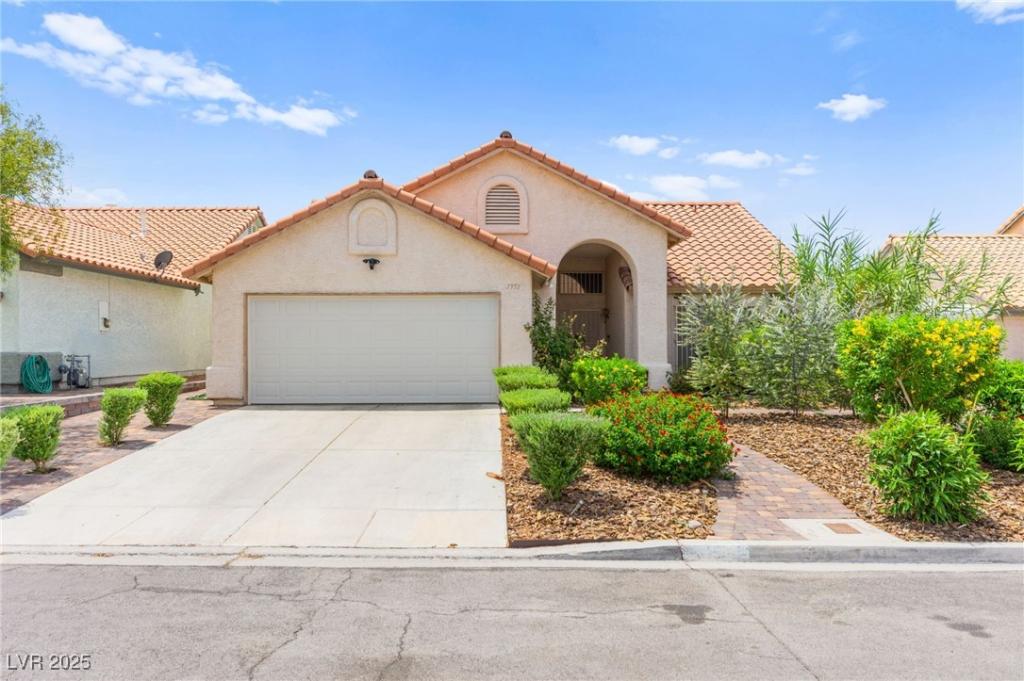 MLS #2703392 image #0