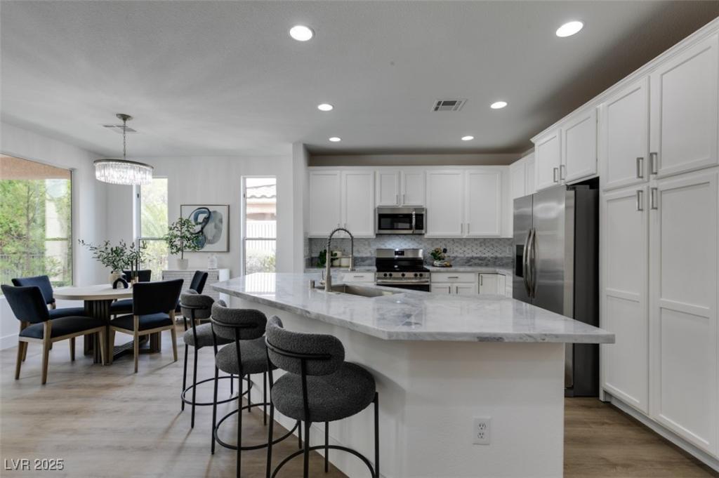 MLS #2703664 image #0