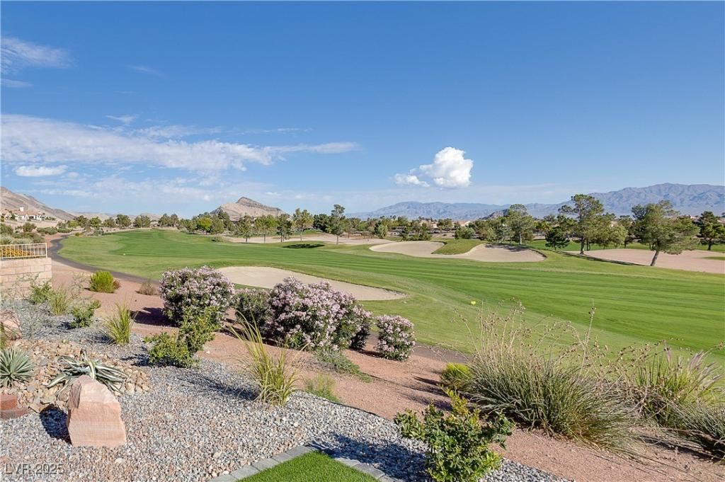 MLS #2704171 image #0