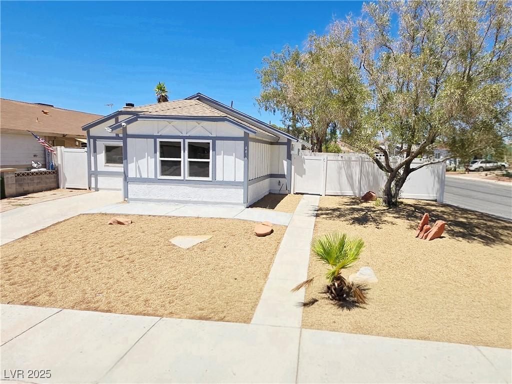 MLS #2704312 image #0