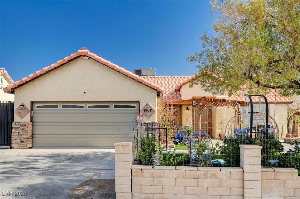 MLS #2704393 image #0