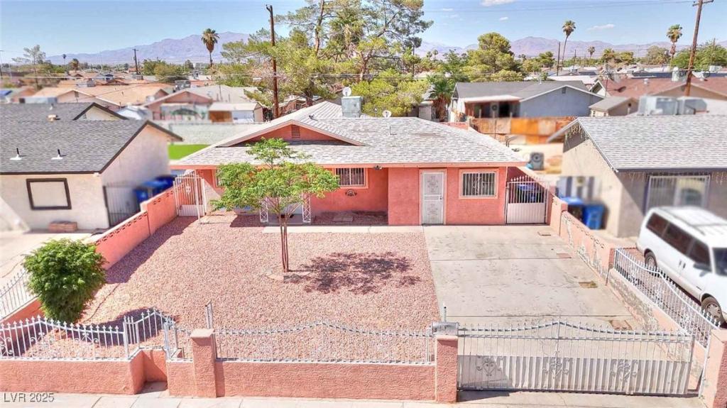 MLS #2704497 image #0