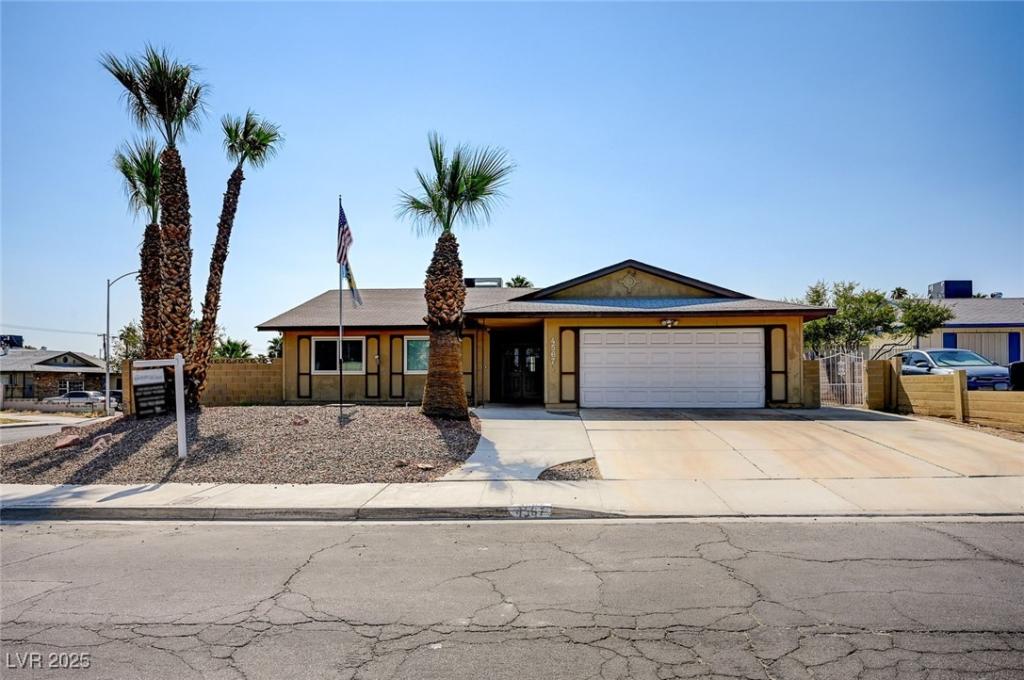 MLS #2704517 image #0