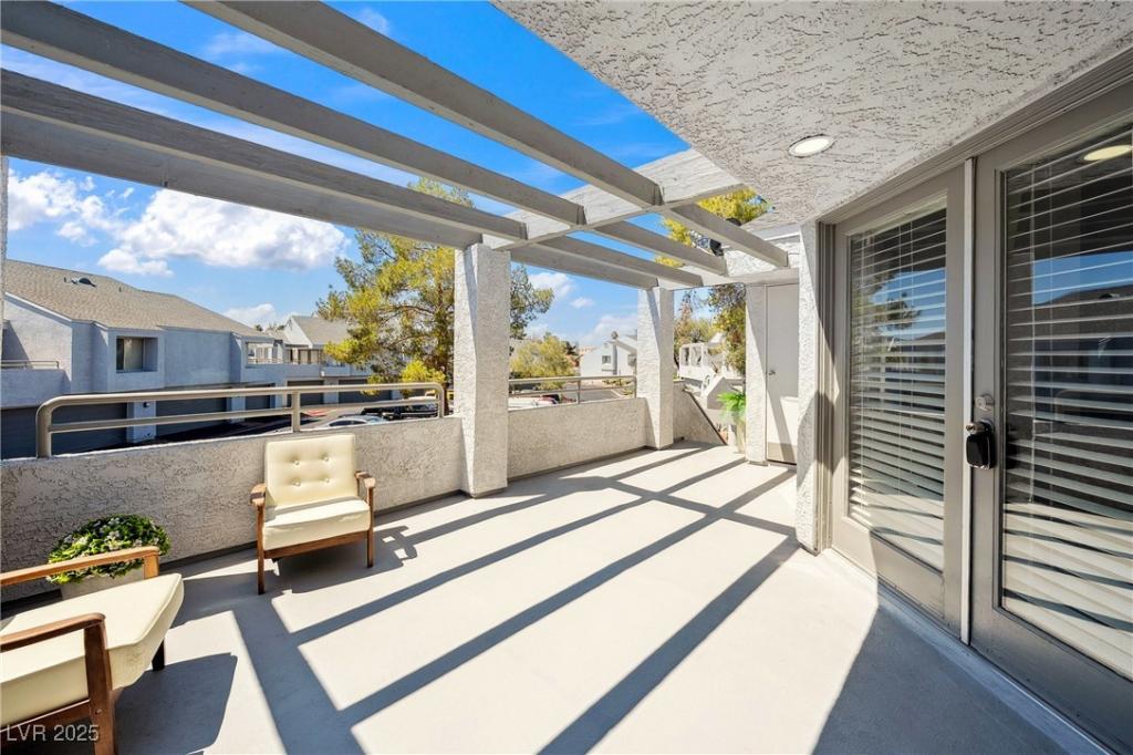 MLS #2704523 image #0