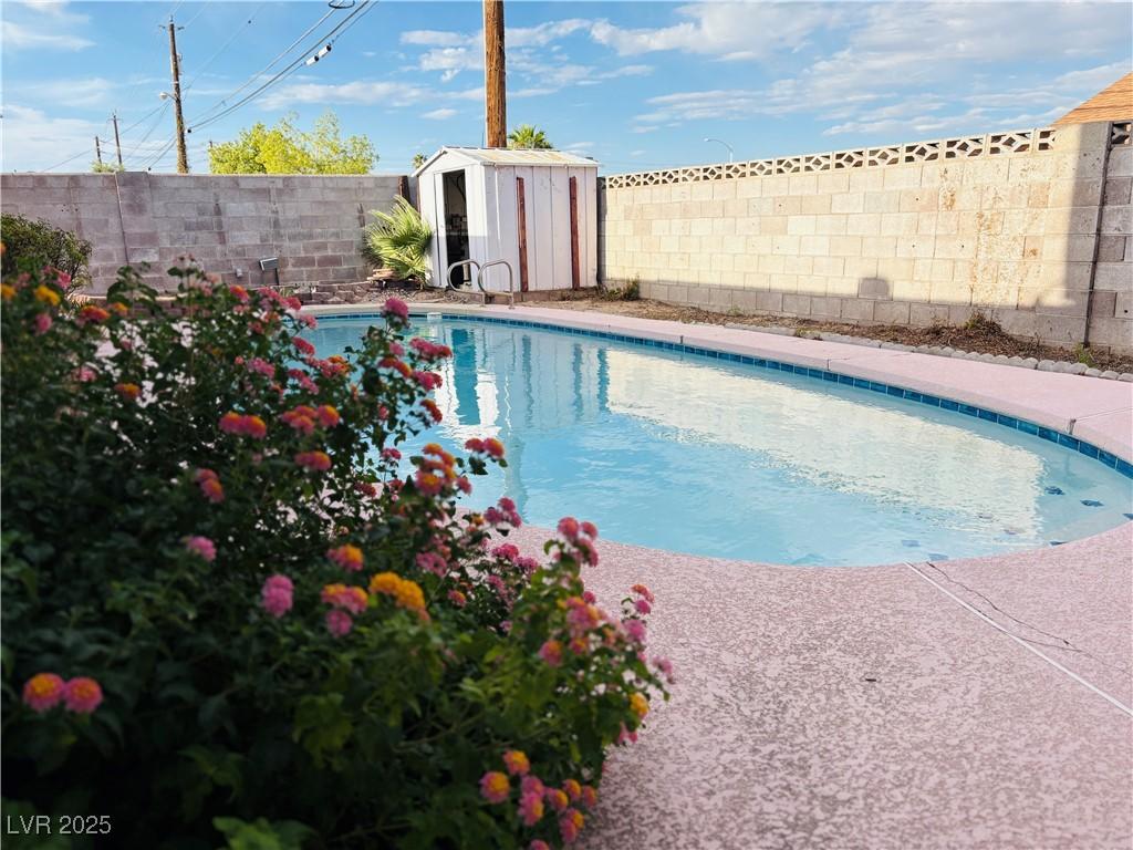 MLS #2704638 image #0