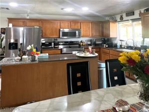 MLS #2704688 image #0