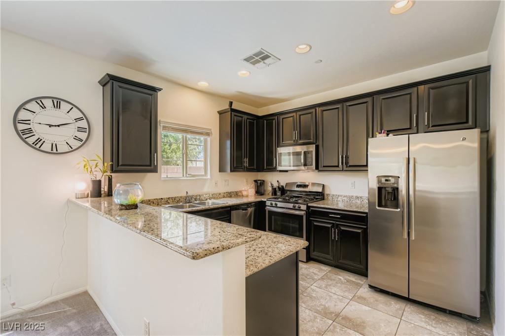 MLS #2704957 image #0