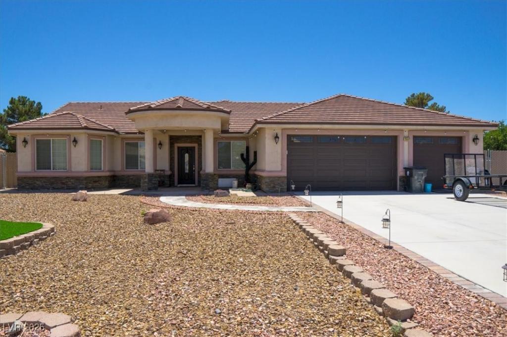 MLS #2704974 image #0
