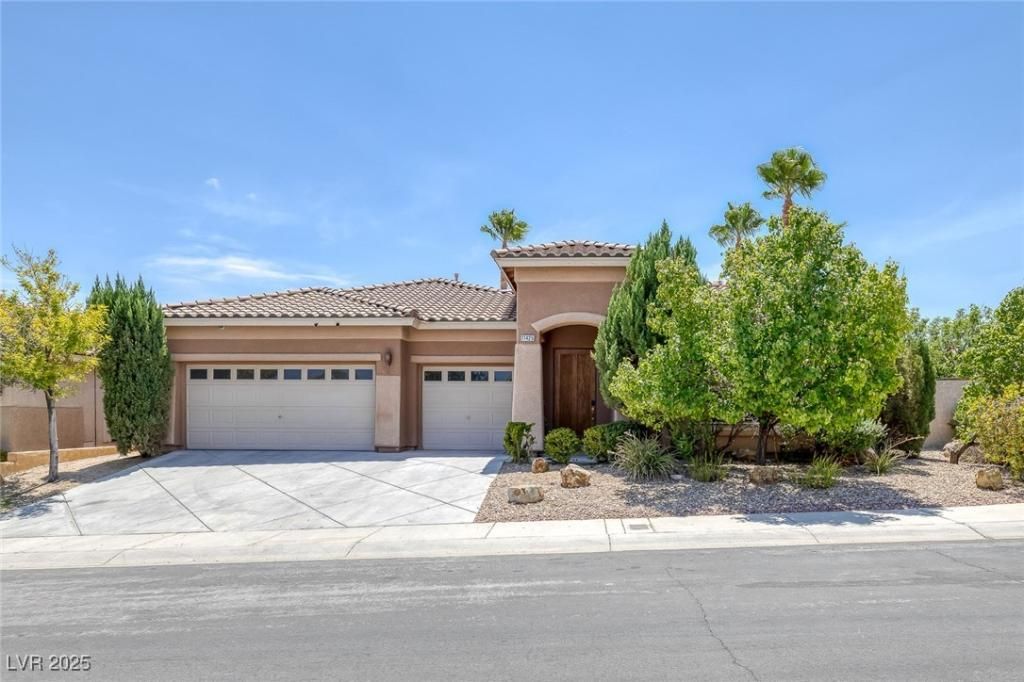 MLS #2705220 image #0