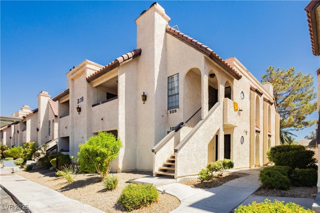 MLS #2705475 image #0