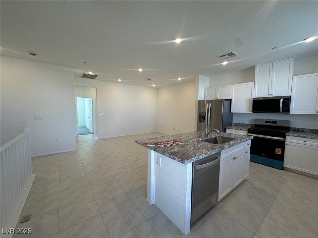 MLS #2705577 image #0