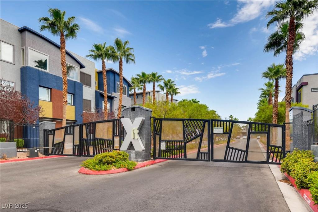 MLS #2705720 image #0