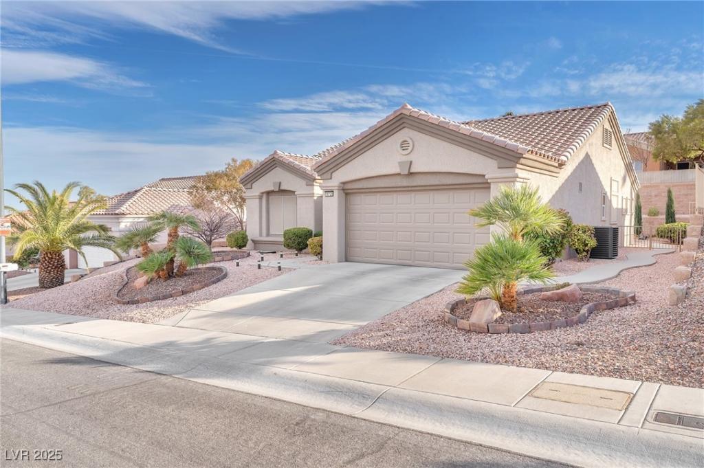 MLS #2705830 image #0