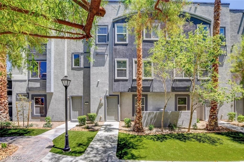 MLS #2706020 image #0