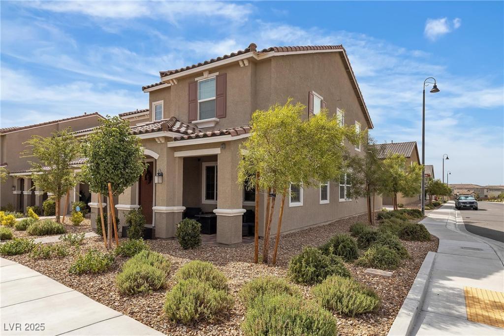 MLS #2706719 image #0