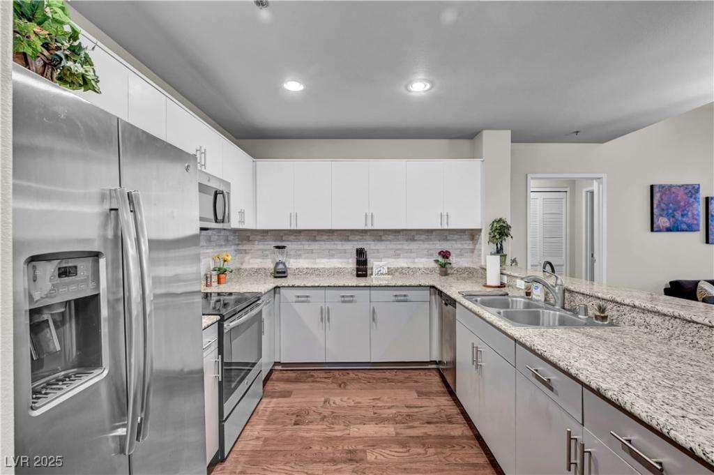 MLS #2706968 image #0