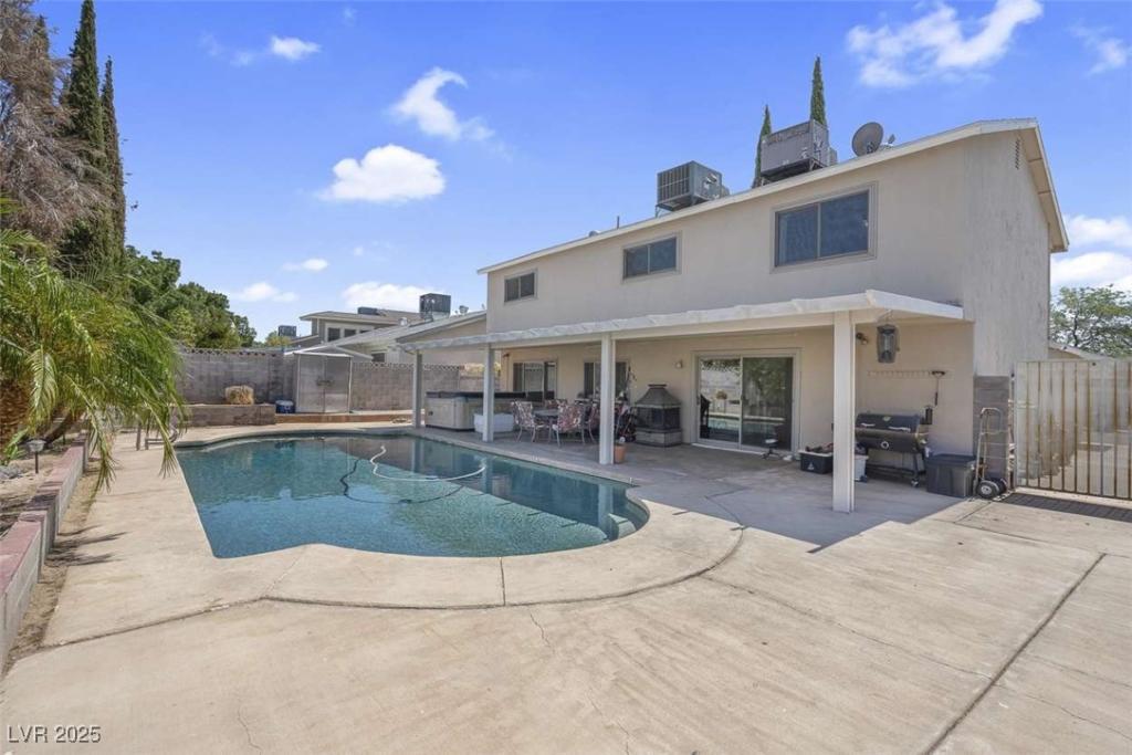 MLS #2708656 image #0