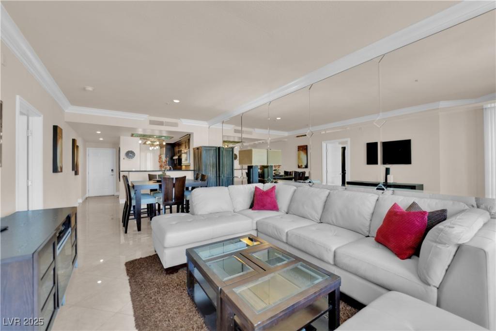 MLS #2708886 image #0