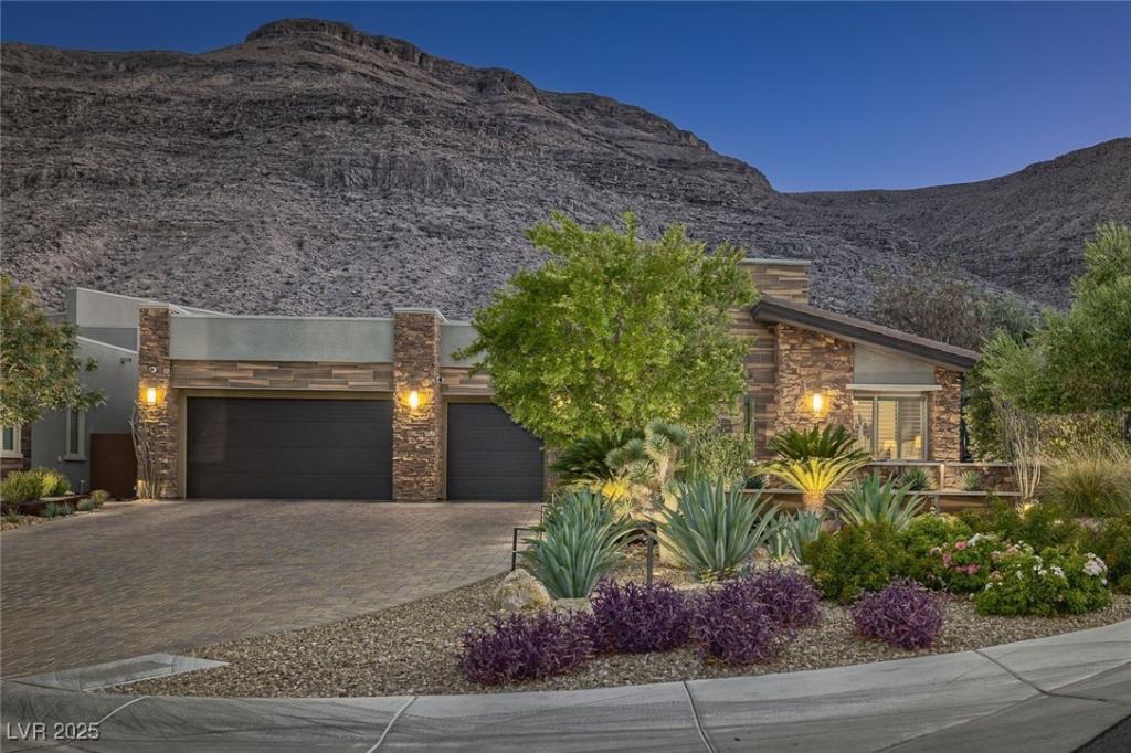 MLS #2709088 image #0