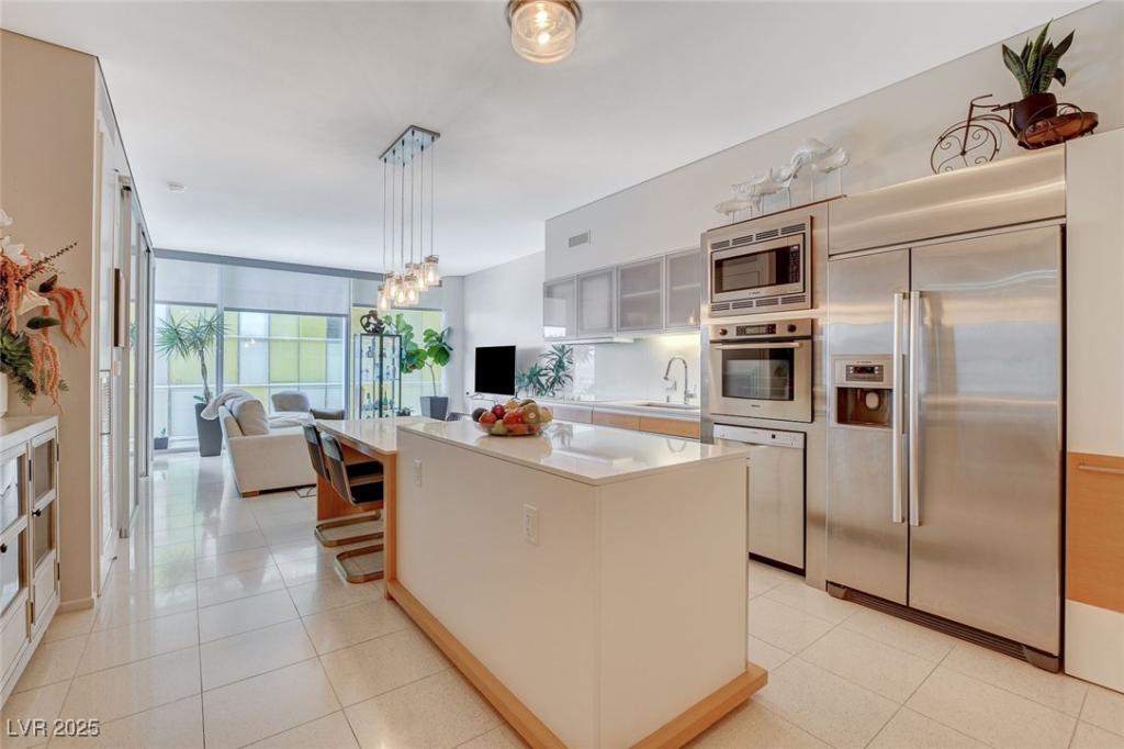 MLS #2709253 image #0