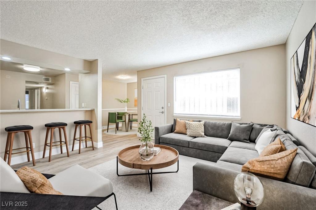 MLS #2709330 image #0