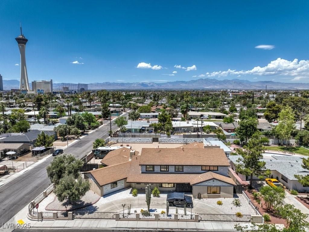 MLS #2709503 image #0