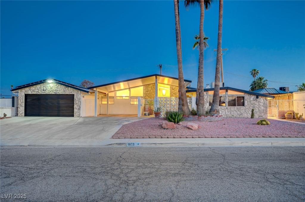 MLS #2709744 image #0