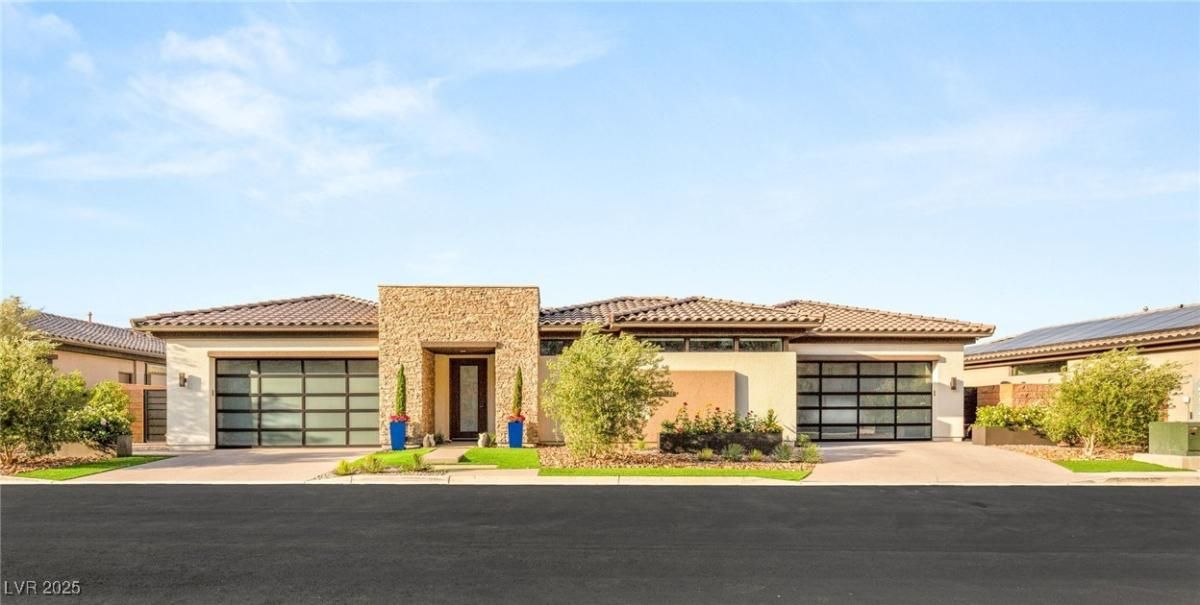 MLS #2710015 image #0