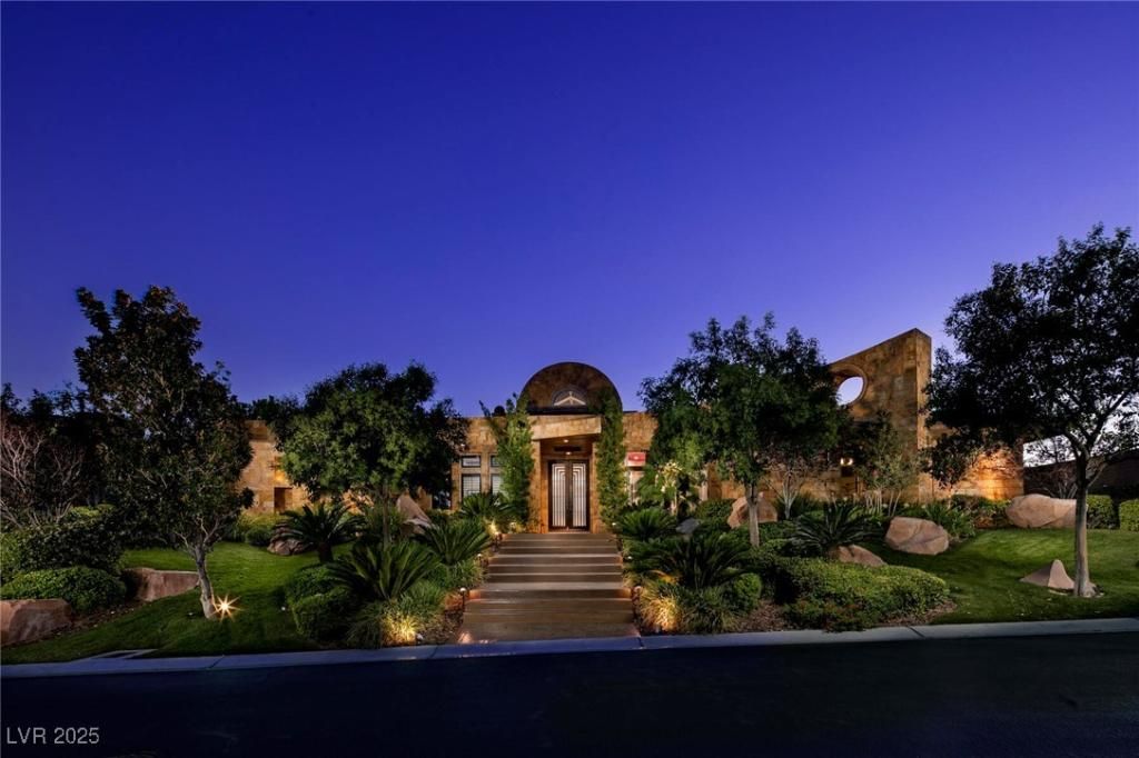 MLS #2710031 image #0