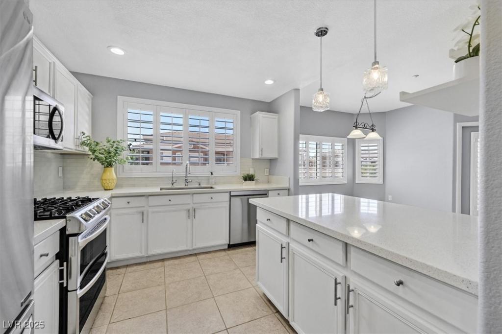 MLS #2710110 image #0