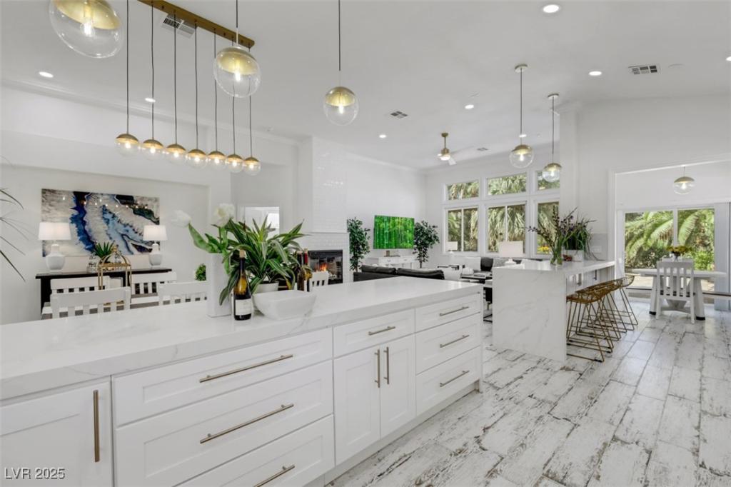 MLS #2710255 image #0