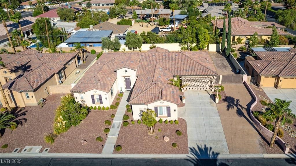 MLS #2710309 image #0