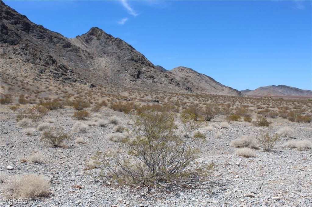 MLS #2710705 image #0