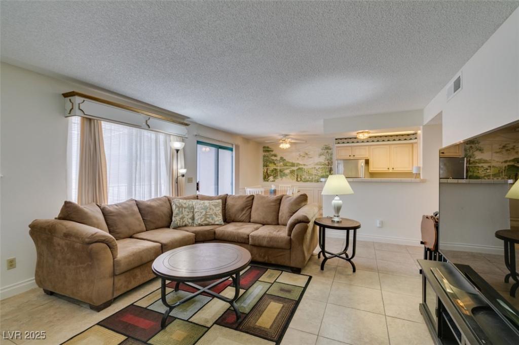 MLS #2710945 image #0