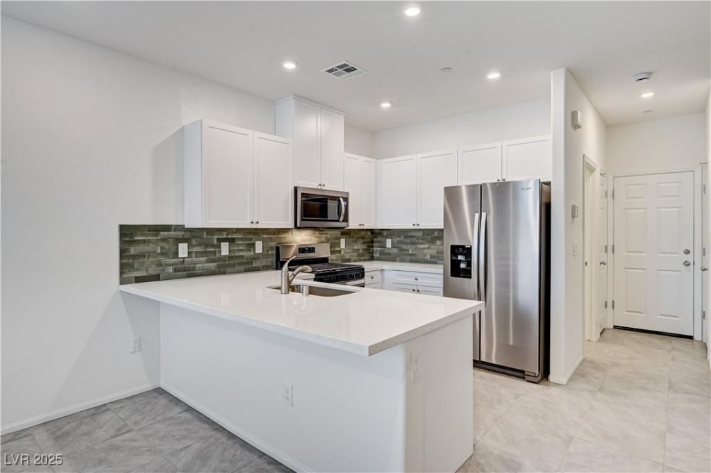 MLS #2711050 image #0