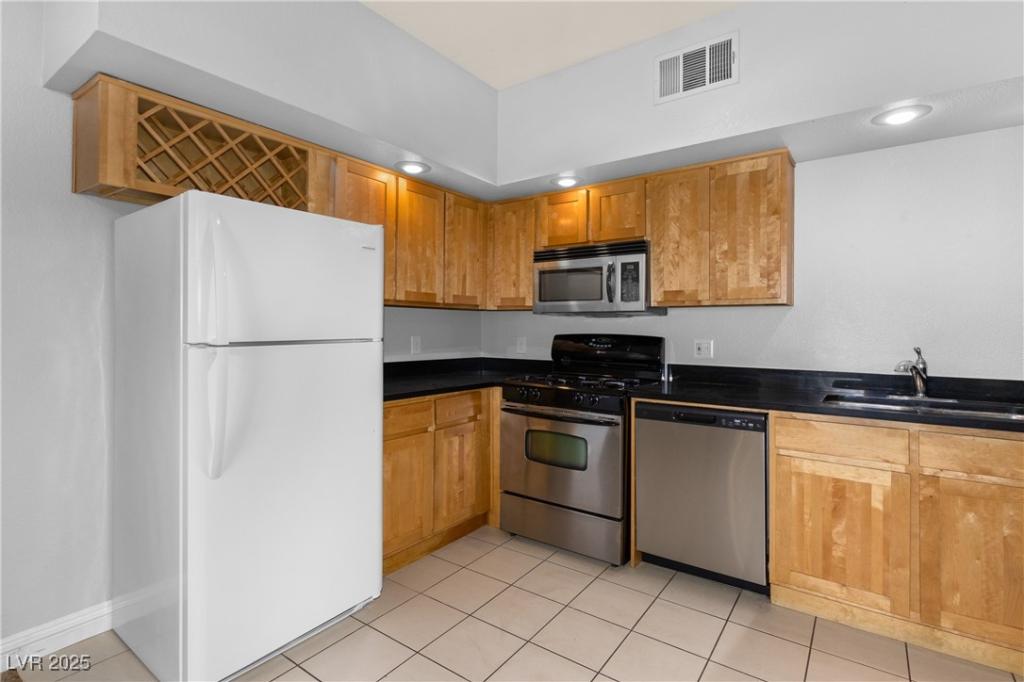 MLS #2711840 image #0