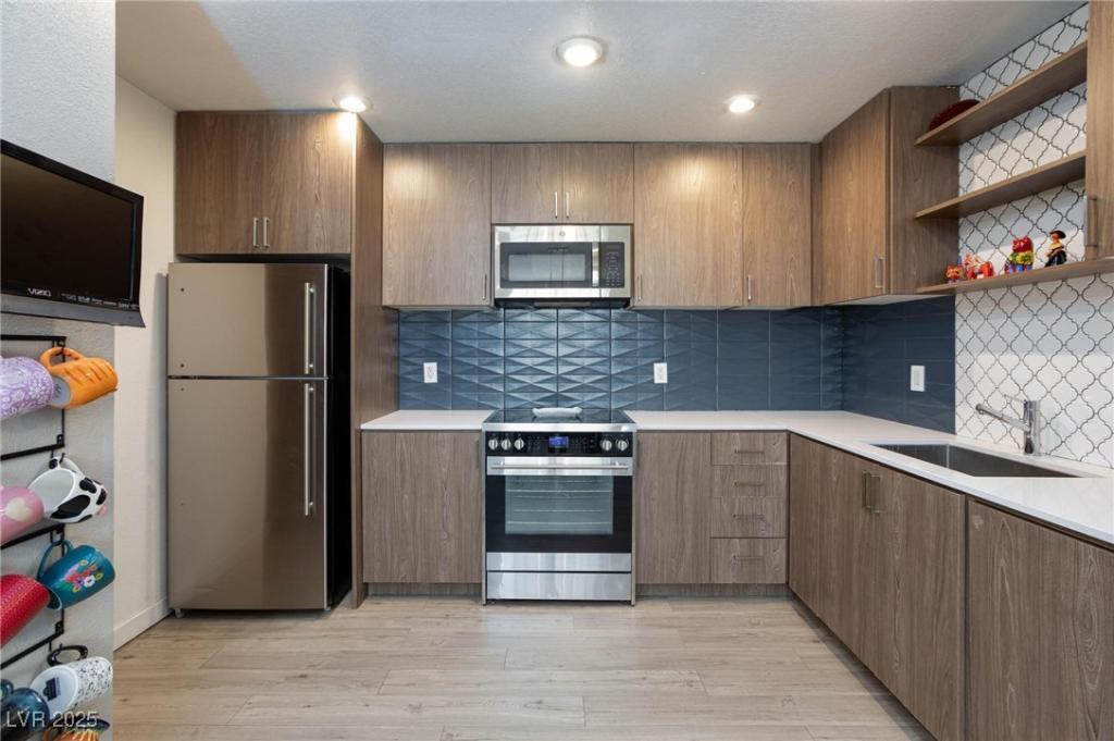 MLS #2711932 image #0