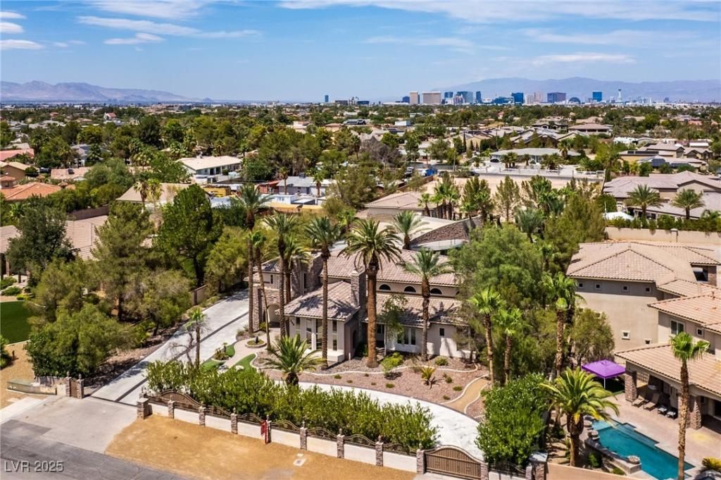 MLS #2712074 image #0